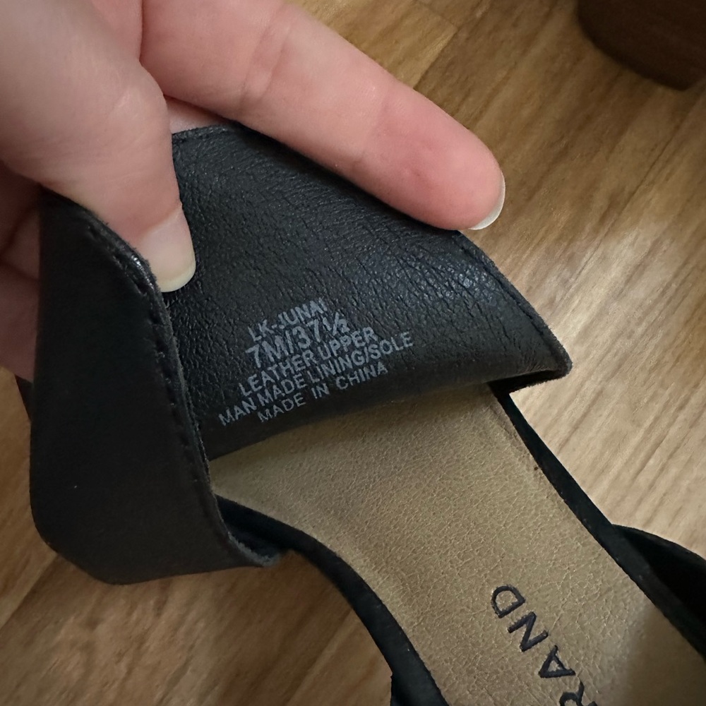 Lucky Brand Black Leather Open-Toe Block Heel Sandals - Picture 4 of 5